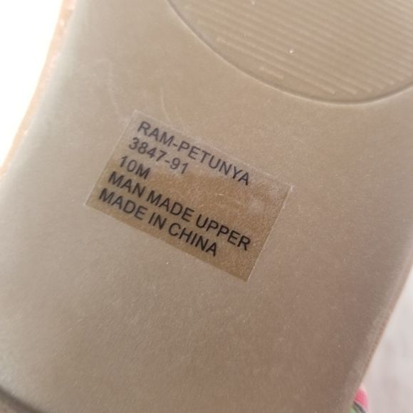 Rampage colorful Fabric Sandals. Size 10 M. - Picture 9 of 12